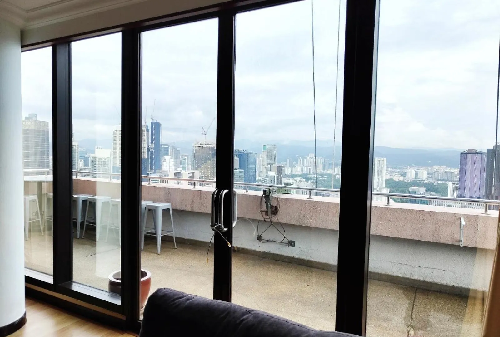 Apartment Lexus Service Suites At Berjaya Times Square Kl Kuala Lumpur