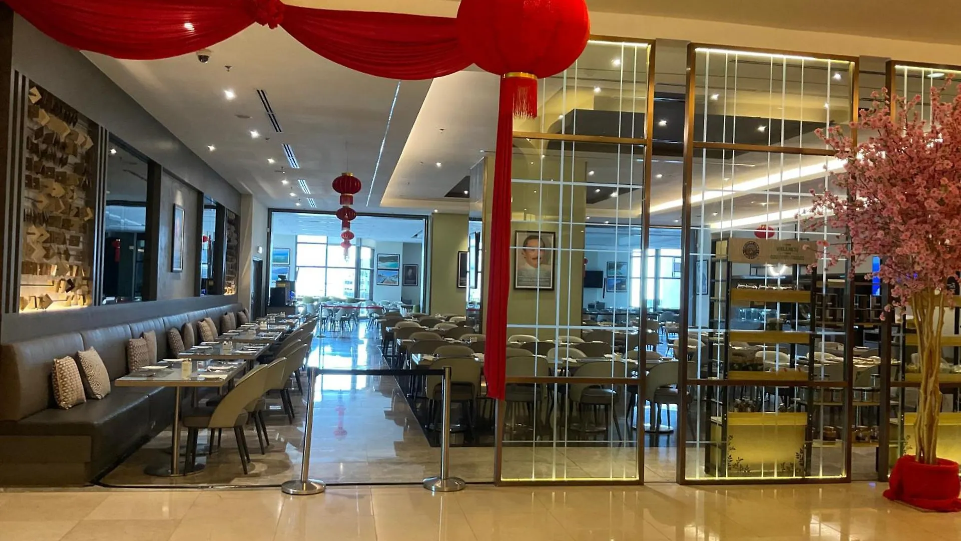 Lexus Service Suites At Berjaya Times Square Kl Kuala Lumpur 0*,  Malaysia