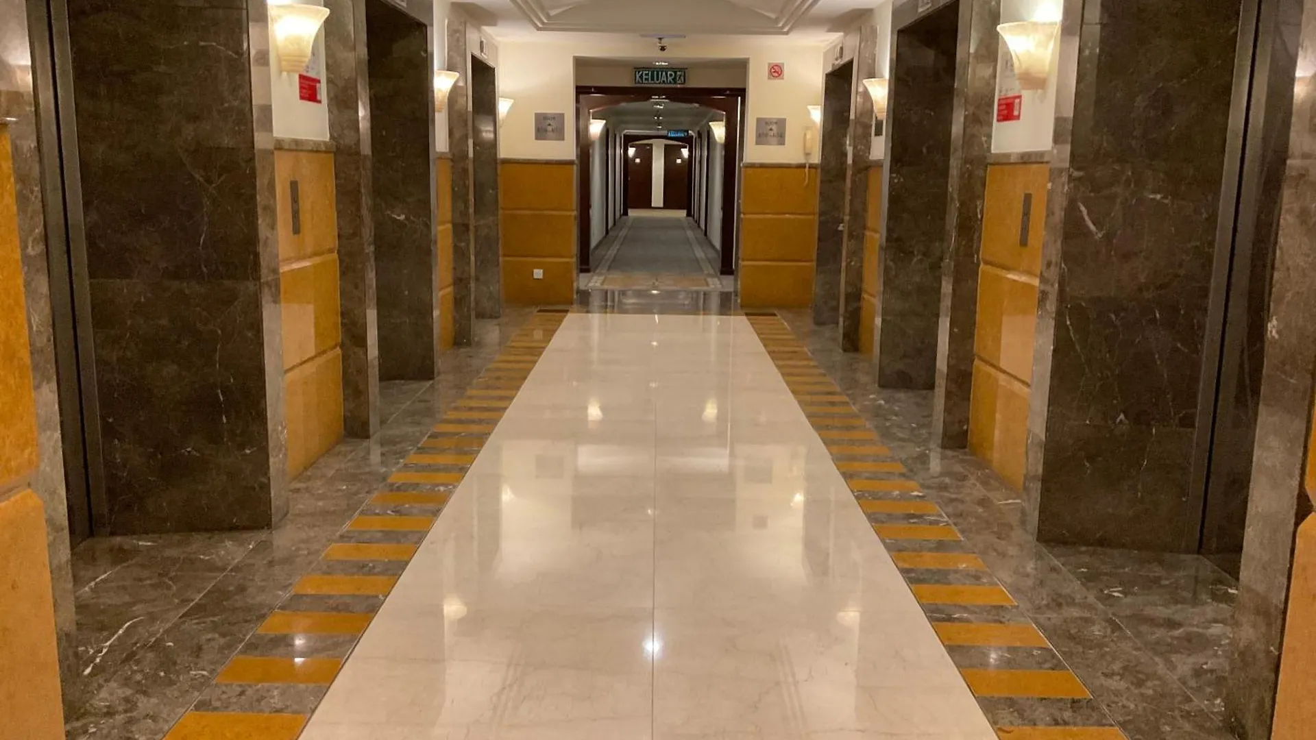 Apartment Lexus Service Suites At Berjaya Times Square Kl Kuala Lumpur