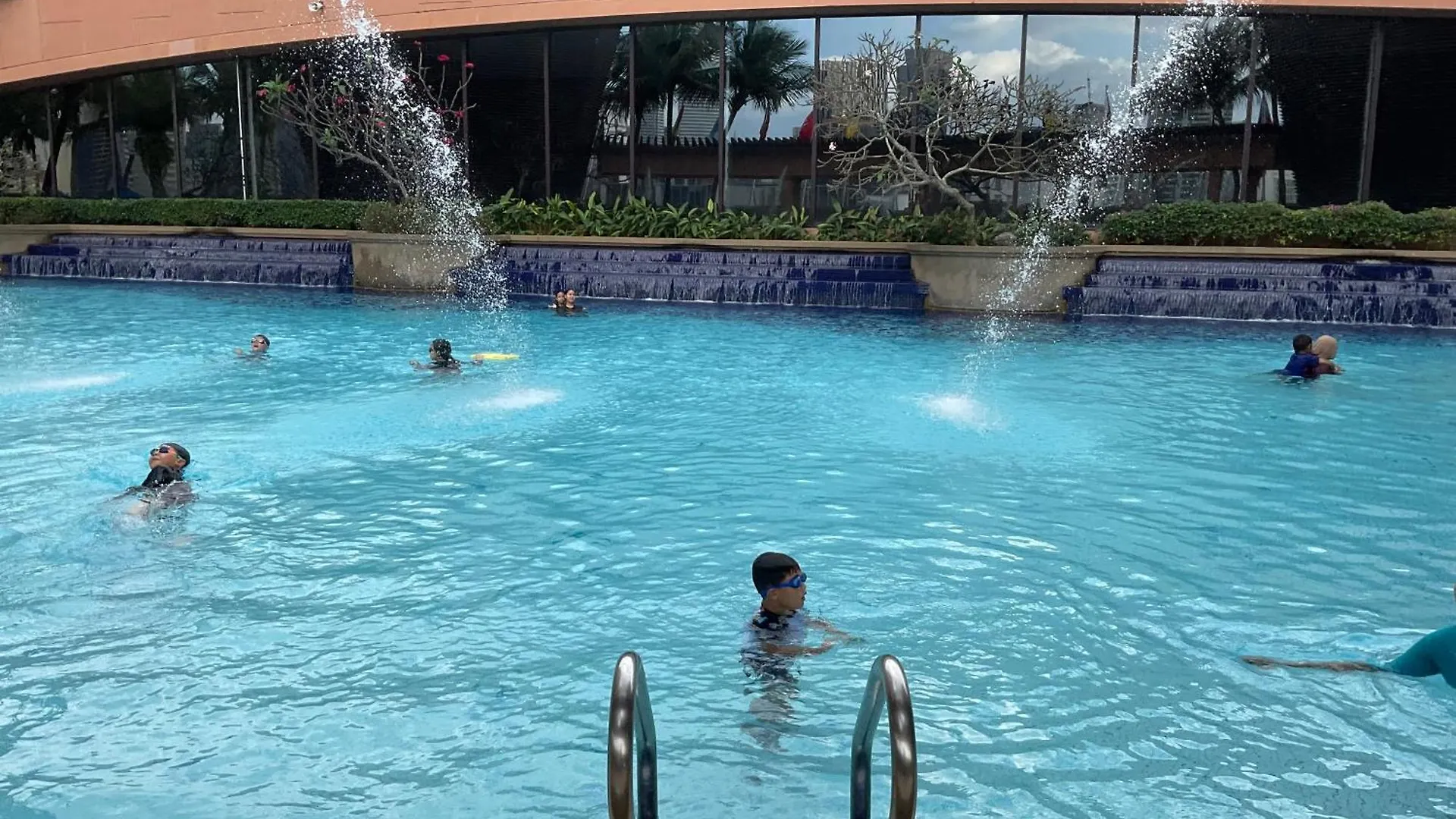 Apartment Lexus Service Suites At Berjaya Times Square Kl Kuala Lumpur Malaysia